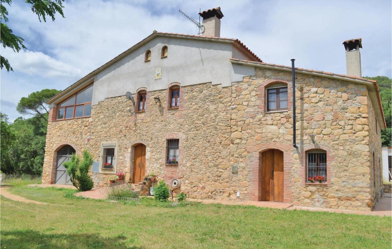 Awesome Home In Riells I Viabrea With Wifi Breda ภายนอก รูปภาพ