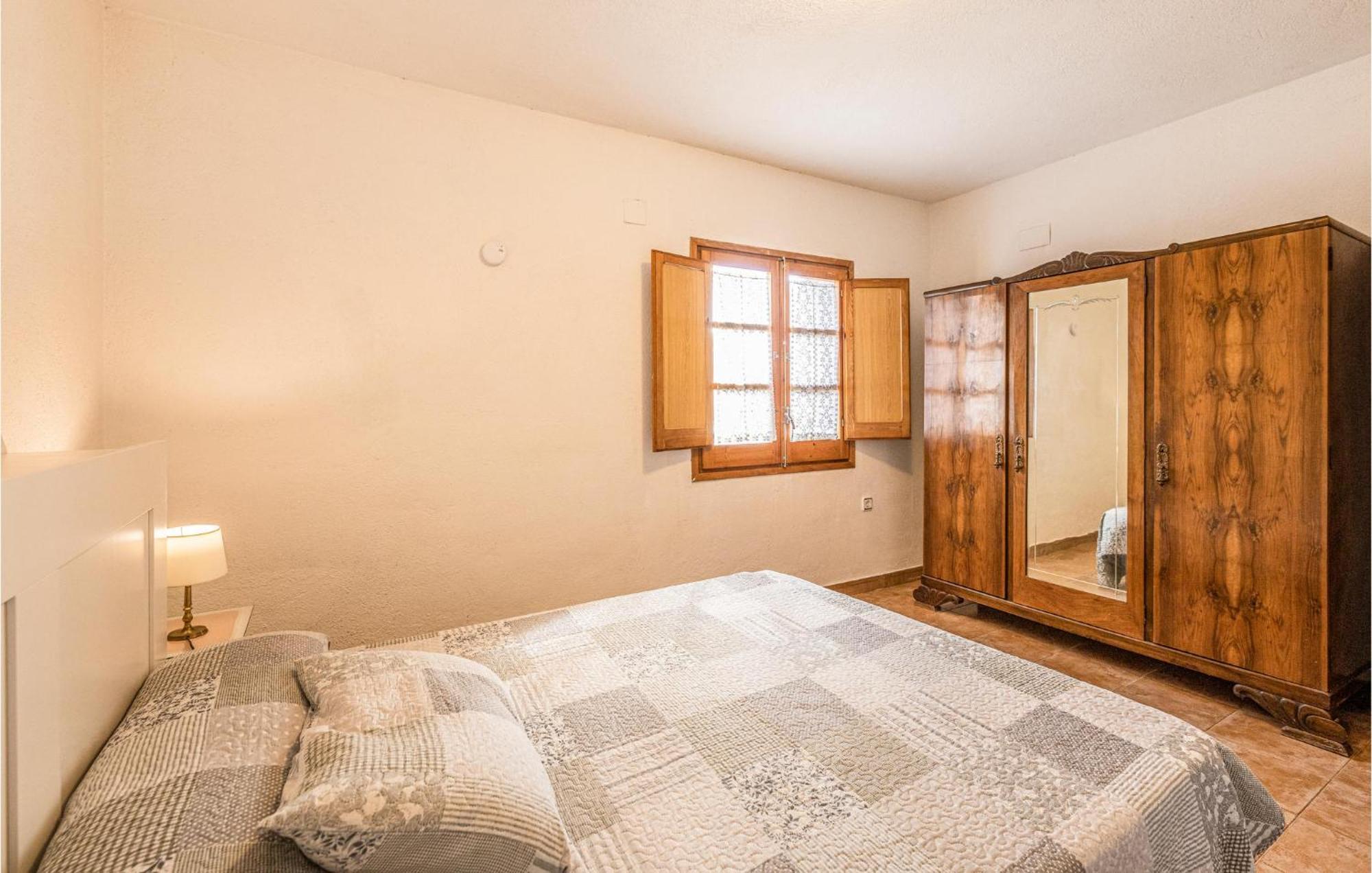 Awesome Home In Riells I Viabrea With Wifi Breda ภายนอก รูปภาพ